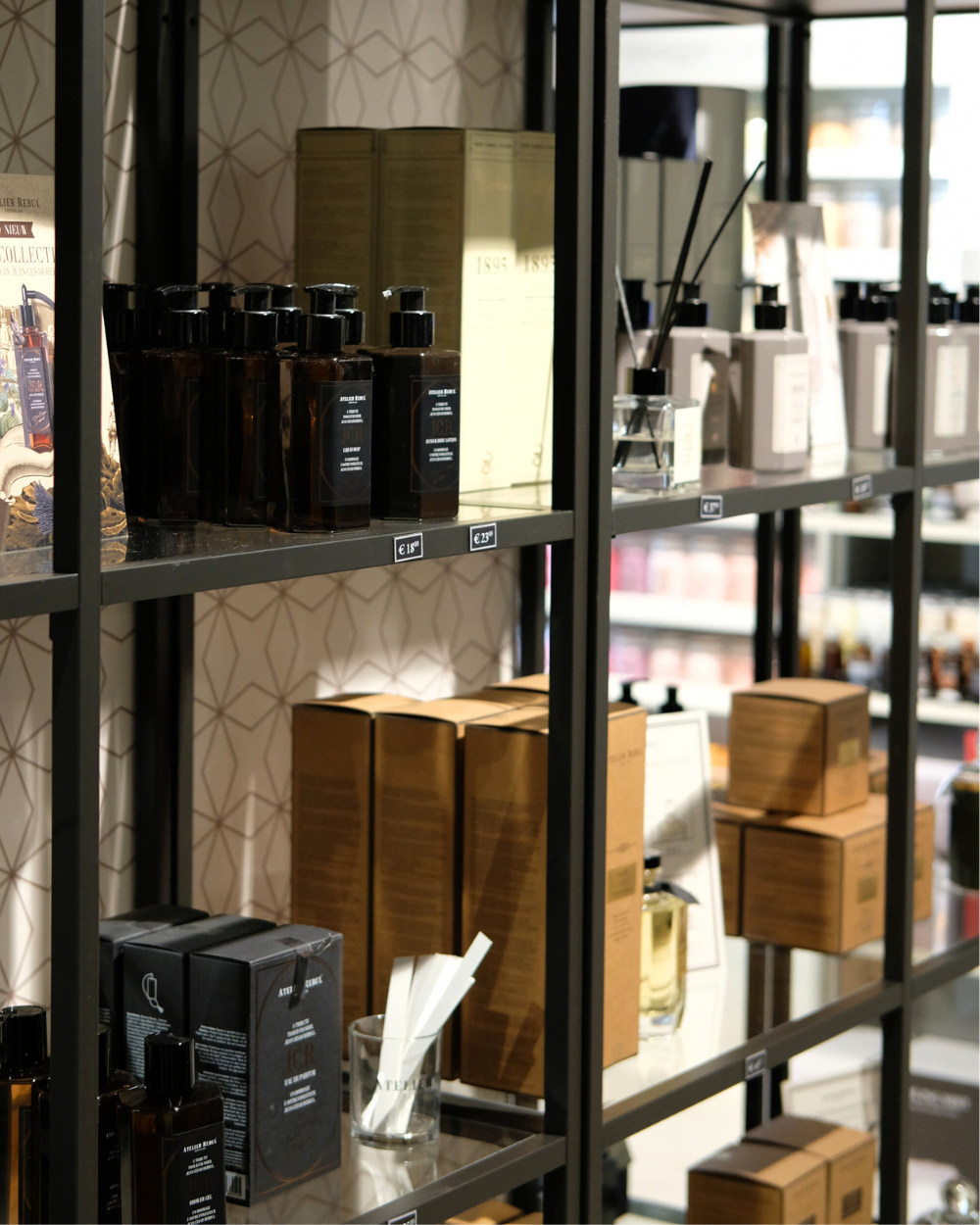 Aterlier Rebul koop je bij tuincentrum Eurofleur in Leusden!