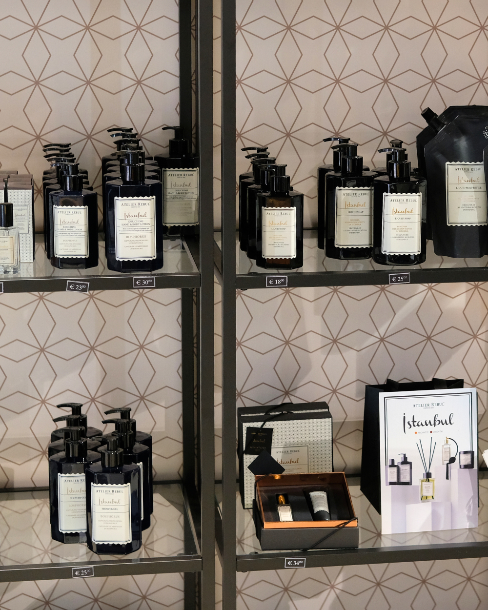 Aterlier Rebul koop je bij tuincentrum Eurofleur in Leusden!