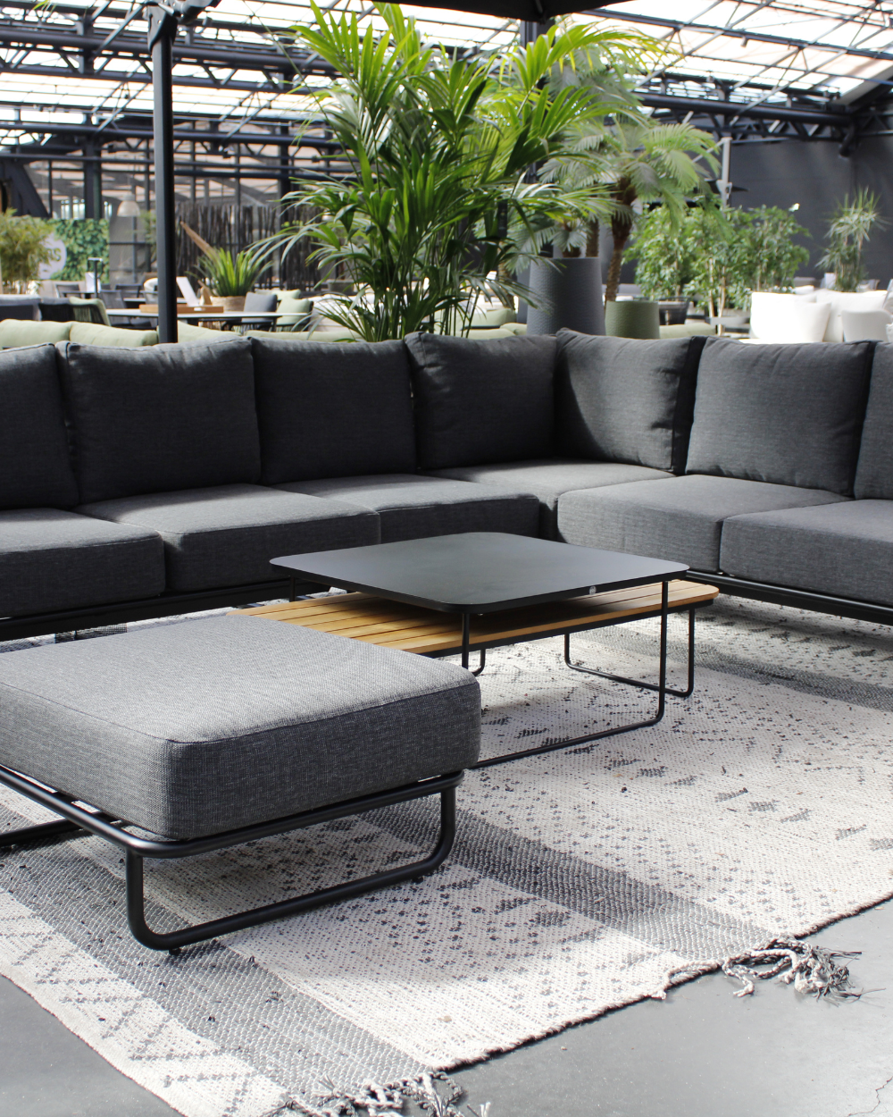 Loungebank kopen bij tuincentrum Eurofleur in Leusden