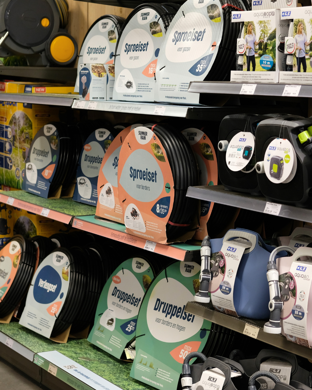 Tuinonderhoud: van gieter tot tuinslang shop je bij Eurofleur! Tuinonderhoud: van gieter tot tuinslang shop je bij Eurofleur!