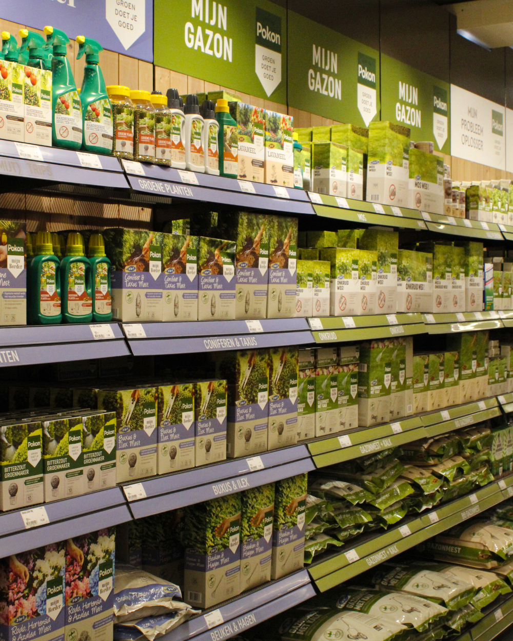 Pokon voor het gazon koop je bij tuincentrum Eurofleur in Leusden! Pokon voor het gazon koop je bij tuincentrum Eurofleur in Leusden!