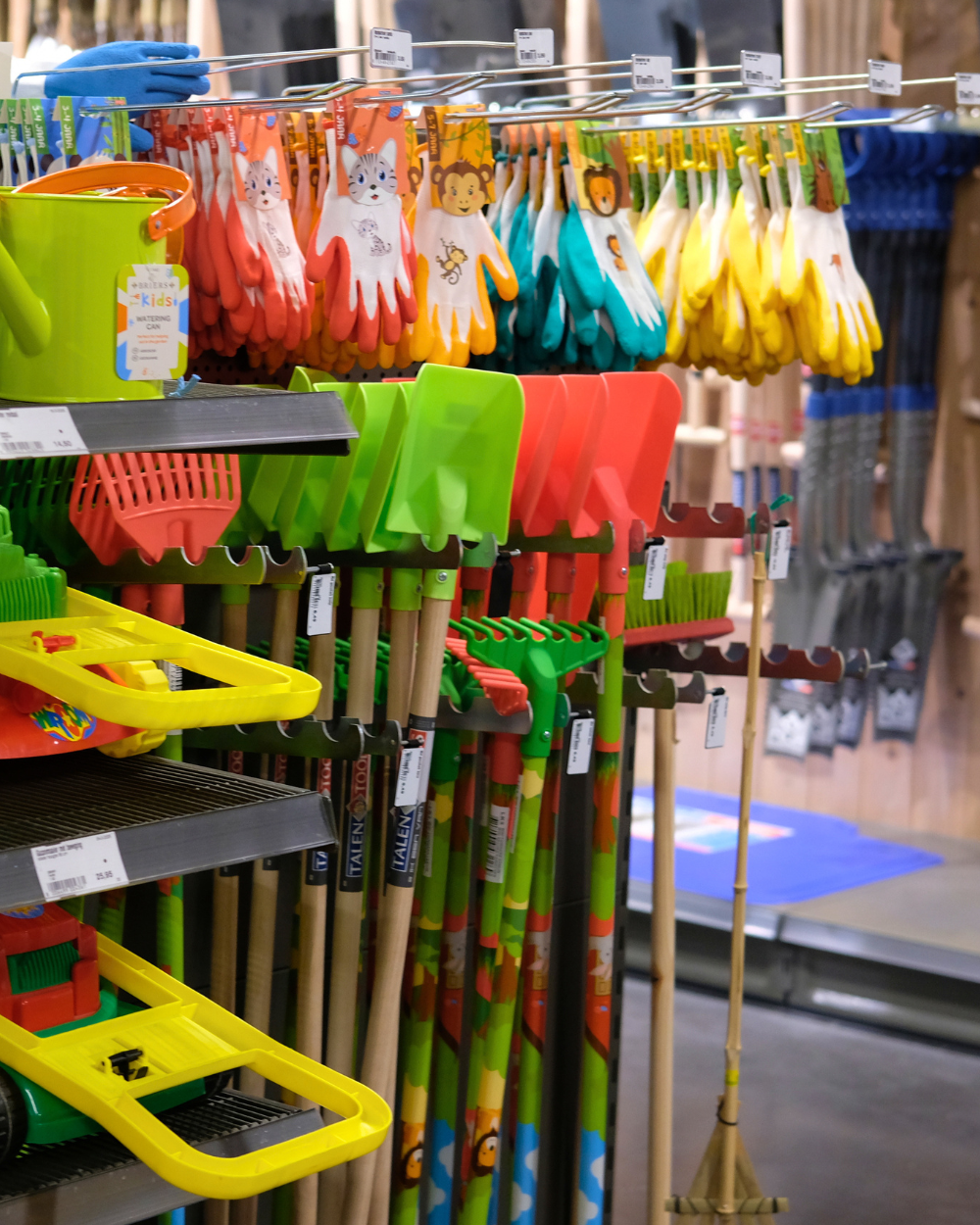 Tuingereedschap voor kinderen van o.a. Talen Tools kopen | Tuincentrum Eurofleur Tuingereedschap voor kinderen van o.a. Talen Tools kopen | Tuincentrum Eurofleur