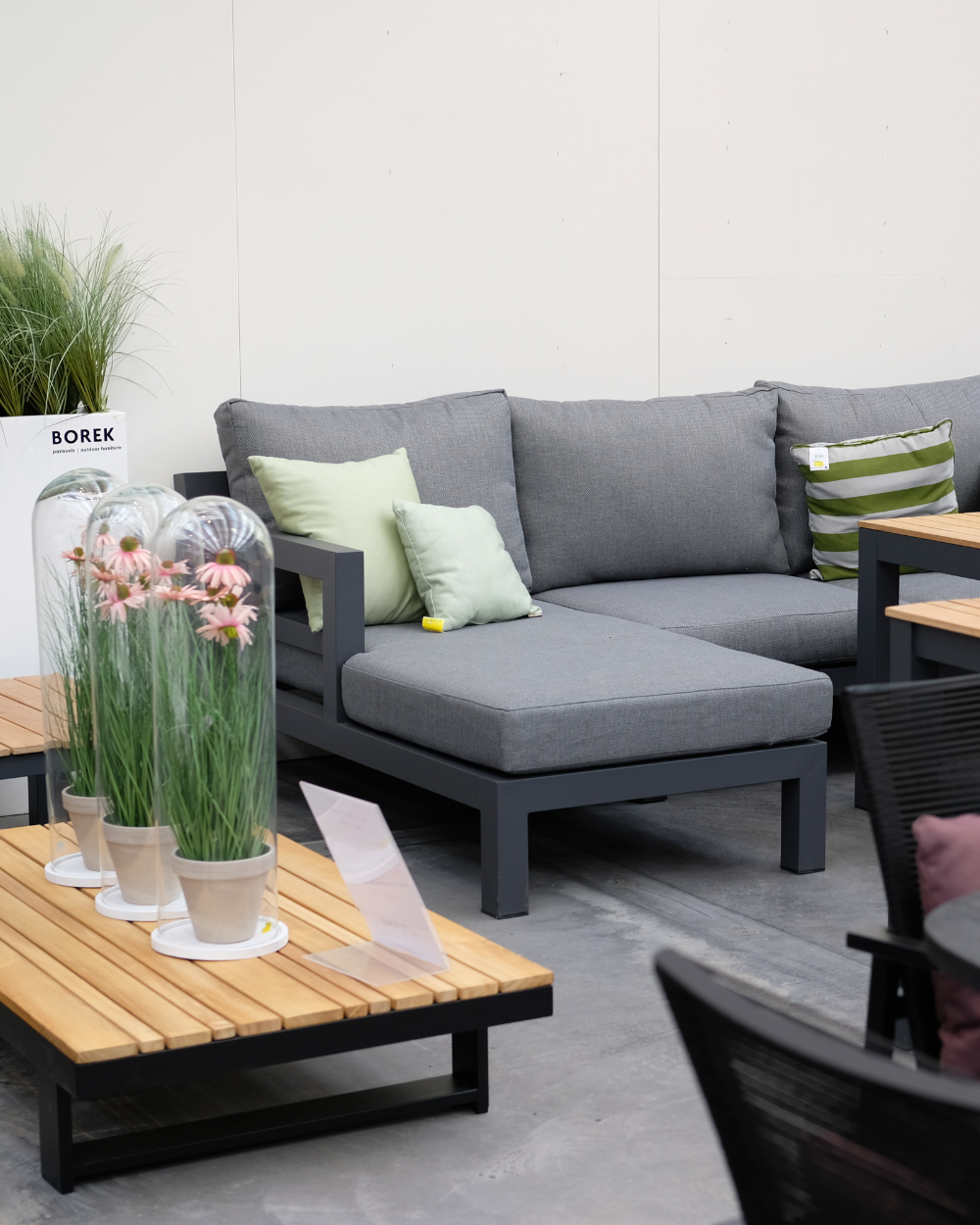 Een loungemeubel voor je loungehoek kopen? Tuincentrum Eurofleur in Leusden is er voor je!
