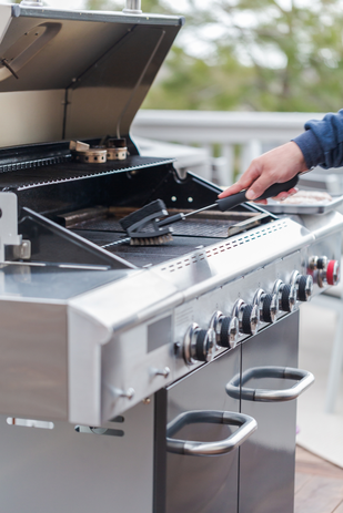 Hoe moet ik mijn BBQ schoonmaken?