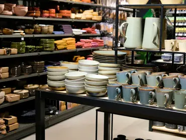Onze kook- en serviesafdeling