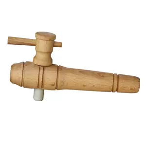 Houten kraan middel