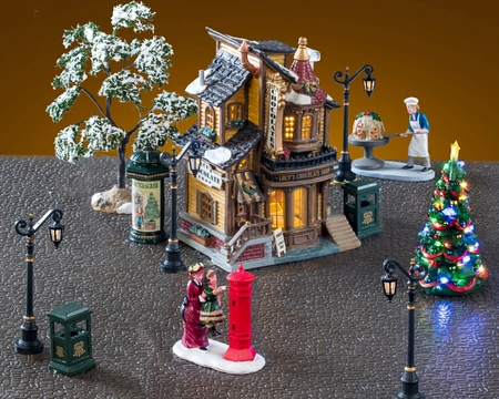 Lemax Lucy's Chocolate Shop set