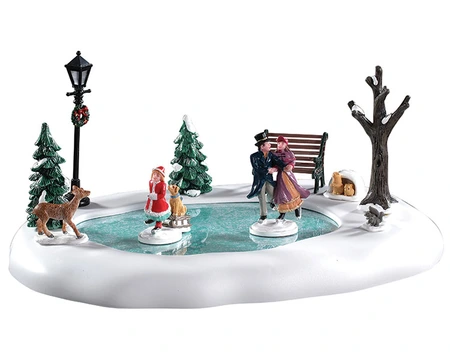 Lemax Victorian skaters