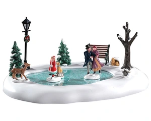 Lemax Victorian skaters